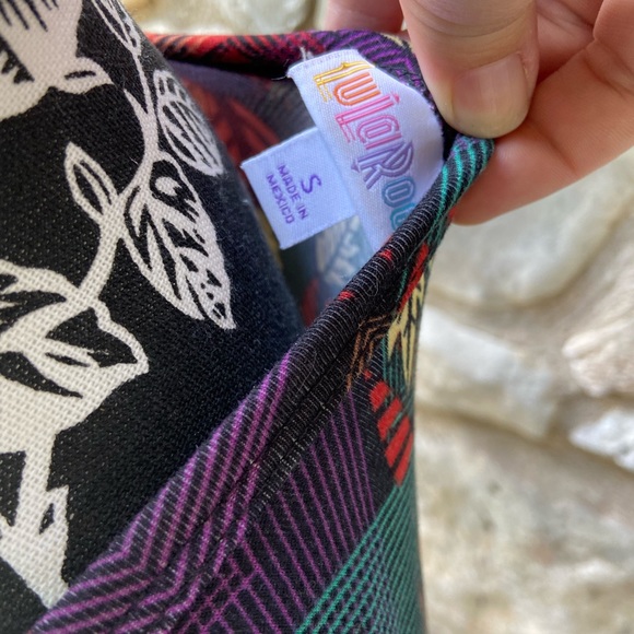 Lularoe Carly Size Small S - Fall Pattern ๐ - Picture 3 of 6